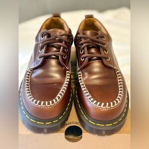 Dr. Martens Lowell Leather Shoes